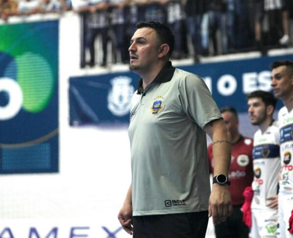 Maurício Moreira