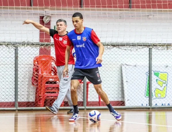 Edson Castro