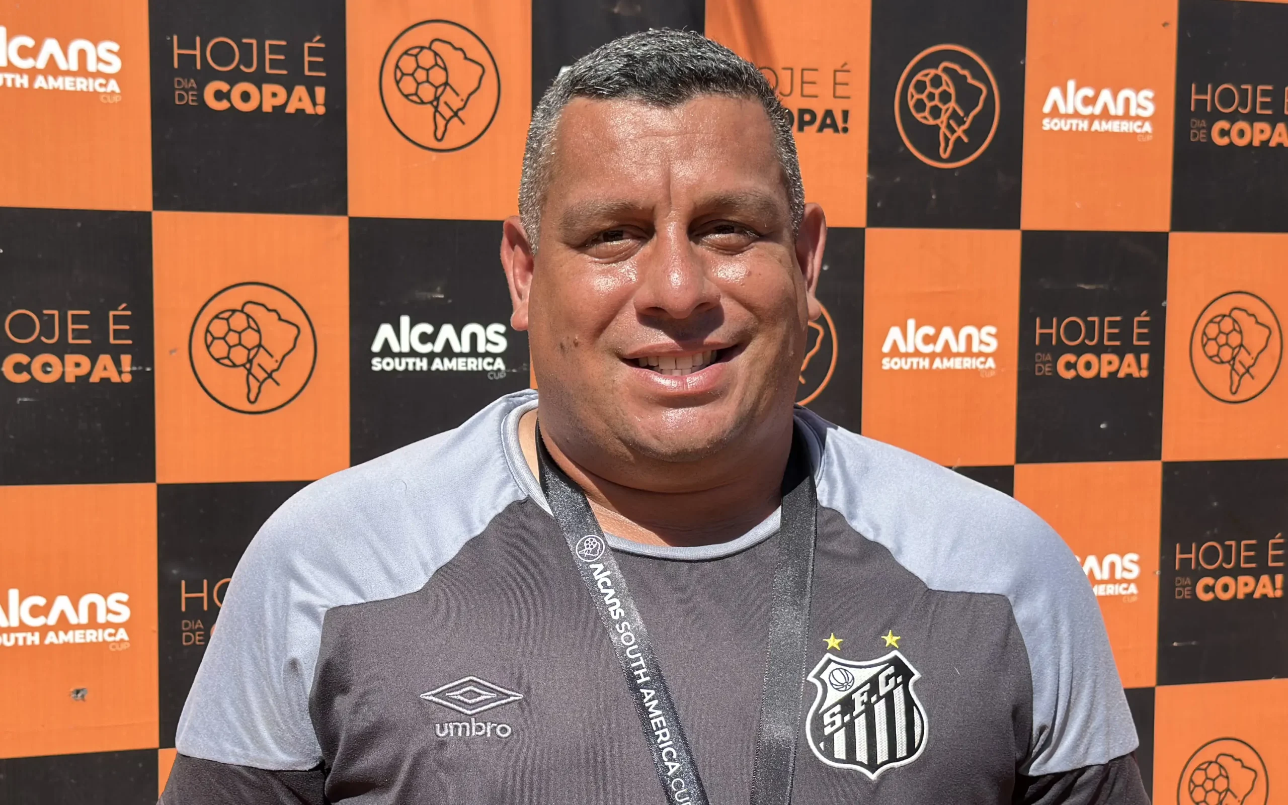 Técnico campeão da Alcans Cup Sub-14 enaltece força do grupo (Foto: Portal Brazuca)