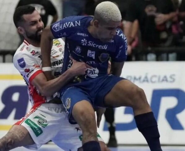 Maurício Moreira