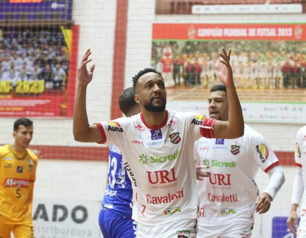 Edson Castro