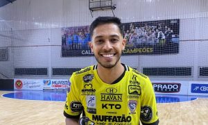 Cascavel confirma renovação do goleiro Gustavinho para a temporada 2026