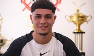 Corinthians anuncia lateral João Vitor para o Sub-20