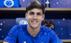 Cruzeiro acerta renovação com Rayan Lelis até 2030