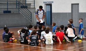 Escola Joaçaba de Futsal fortalece base e núcleos de iniciação