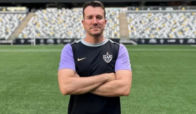Leandro Formigoni assume Sub-20 feminino do Atlético Mineiro