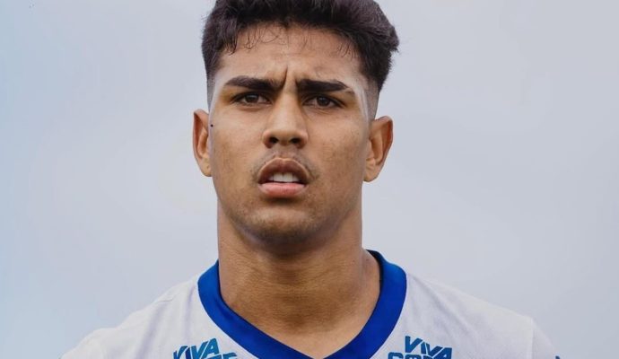 Promessa da base do Bahia é anunciado como reforço do