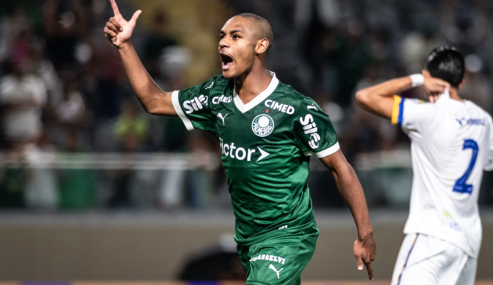 Quinta de Copinha tem goleada alviverde, surpresa de donos da