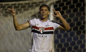 Tricolor goleia o Operário-PR e avança para as oitavas da