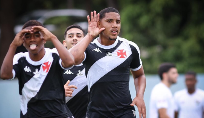 Vasco não exercerá compra de artilheiro sub-20, que pertence ao